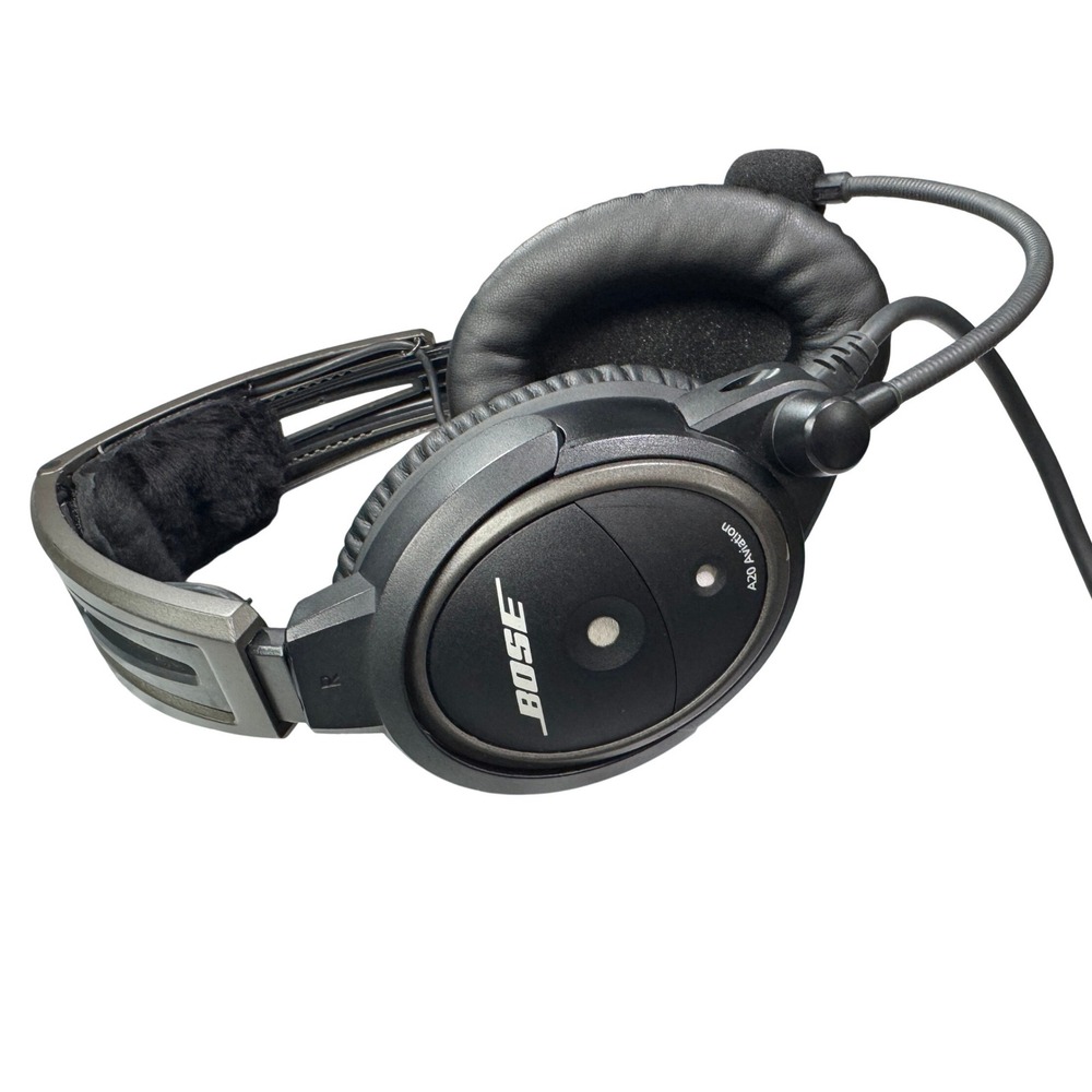 Bose A20 Aviation Headset Bluetooth 6-Pin LEMO Plug with Dual GA Adapter Case